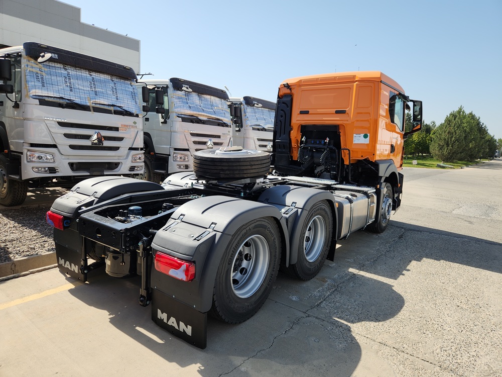 Седельный тягач MAN TGS 26.400 6x4 BL SA AF232 - ADR Euro 2