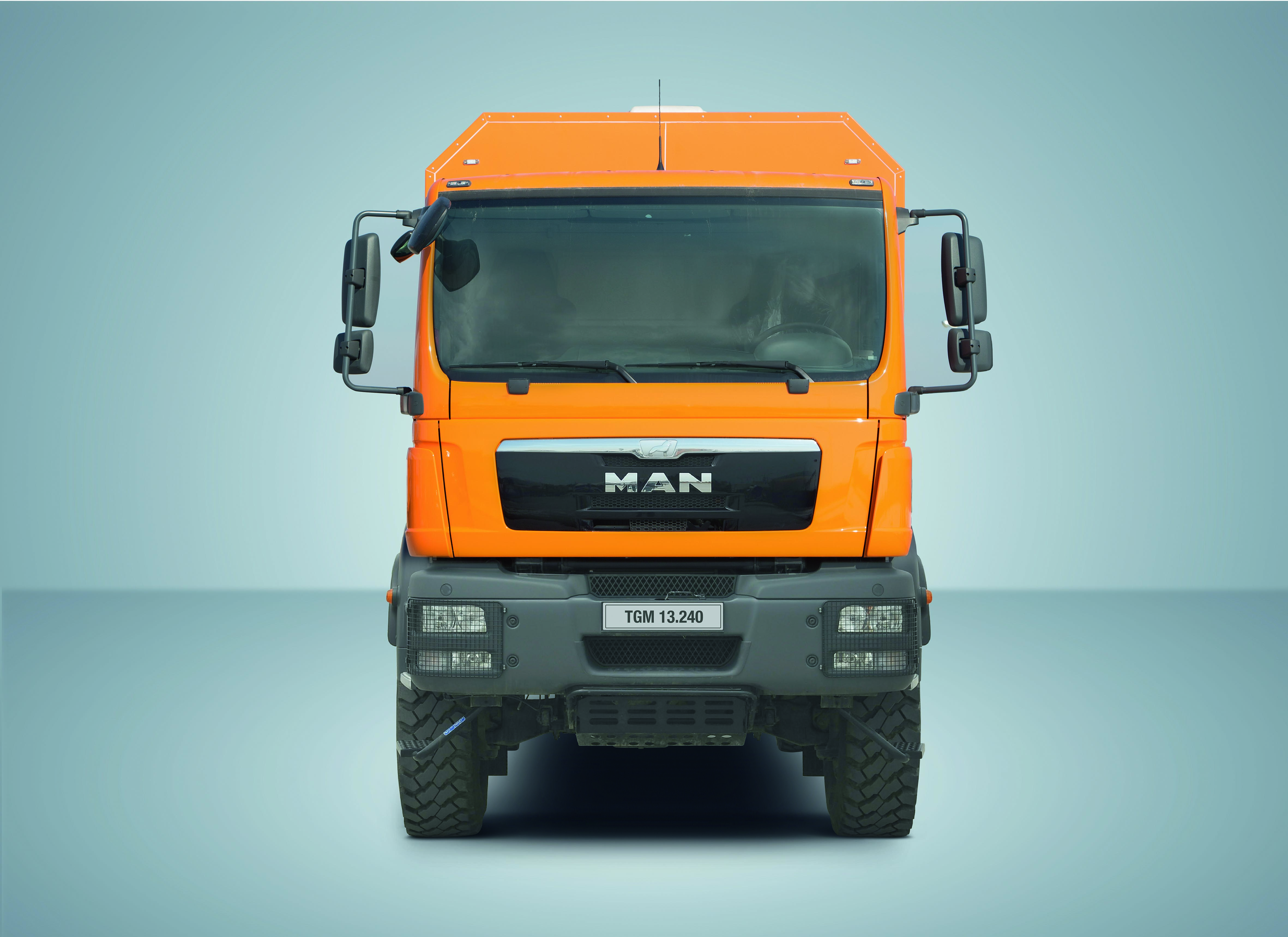MAN TGM 13.240 4X4 BB S04