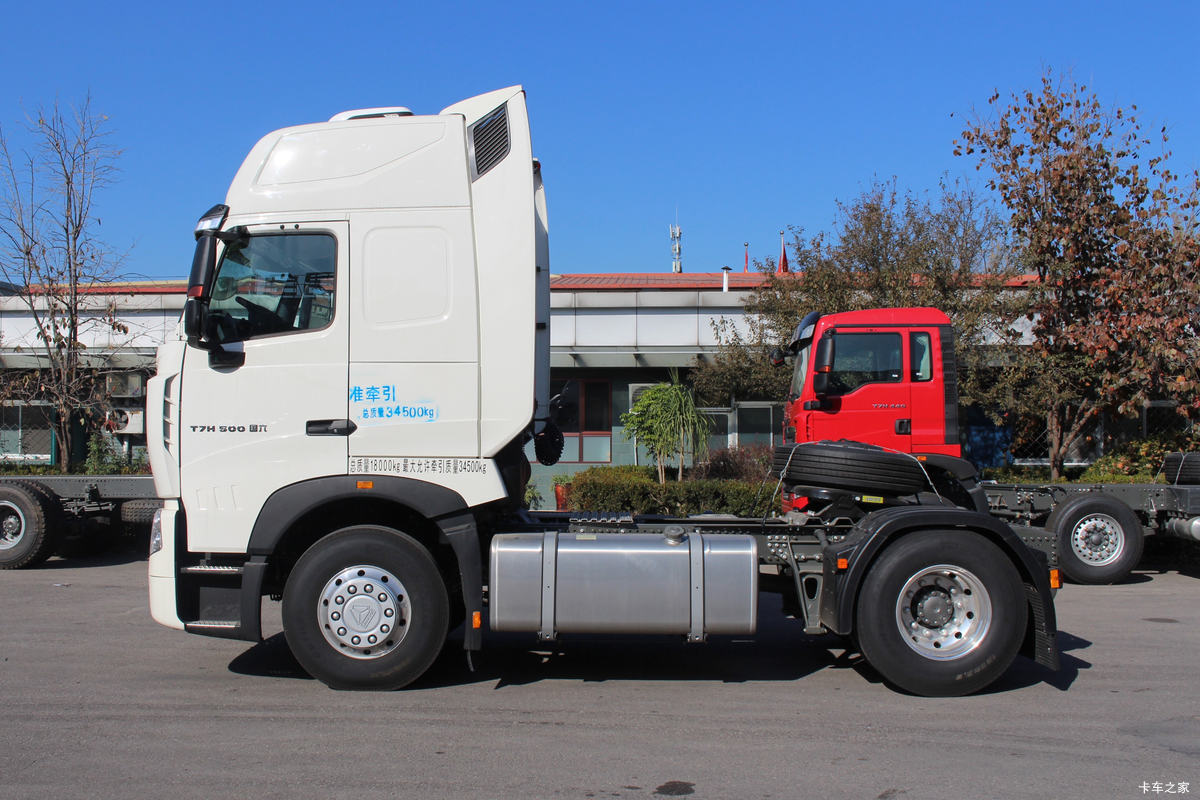 Howo-T7H 480 4x2 - Euro 5 (пневмоподвеска)