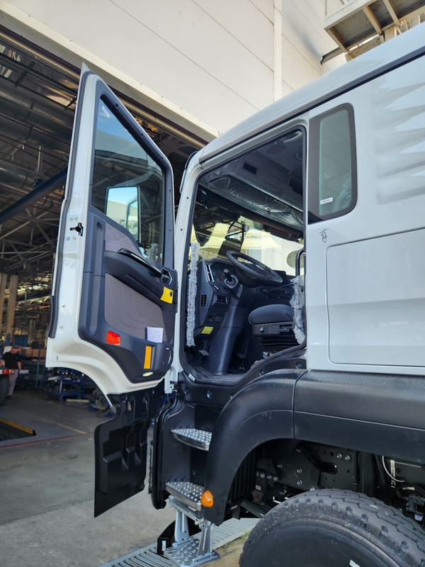 Автобетоносмеситель Howo-T5G 6x4 - 10 куб.м