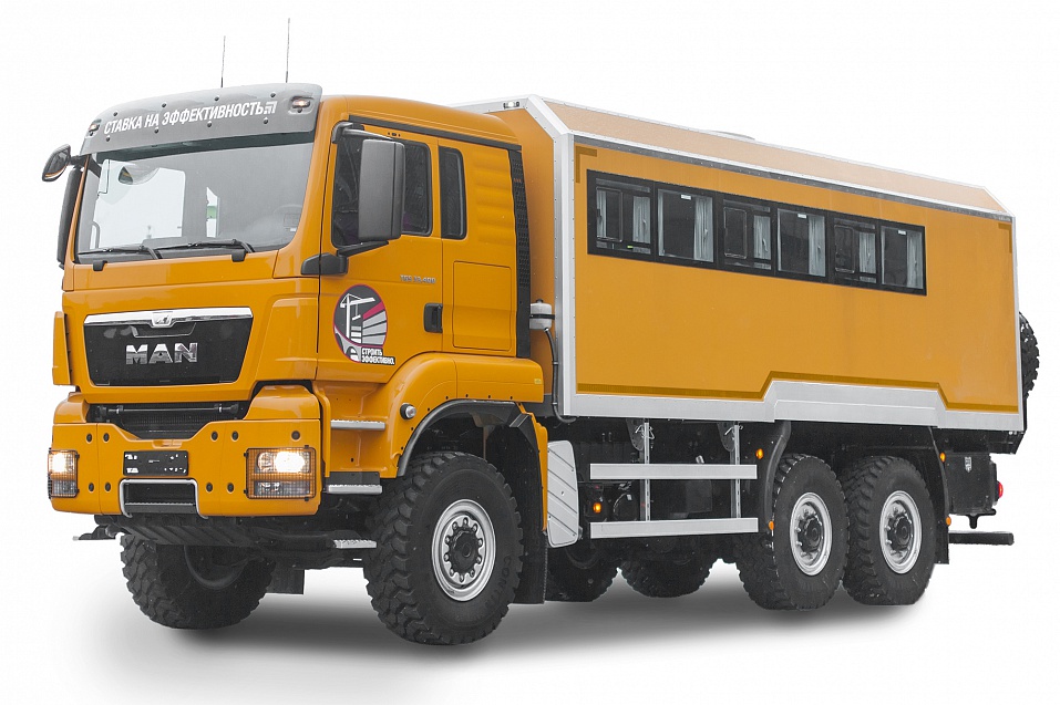 Вахтовый автобус MAN TGS 33.440 6x6 BB CH ISF282 - 32 мест. 