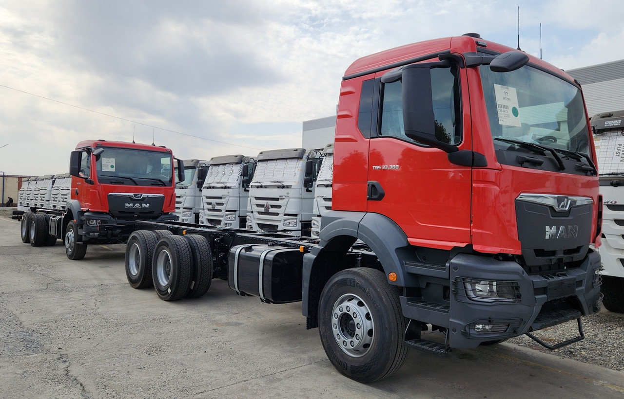 Шасси MAN TGS 33.360 6x4 BB CH F082
