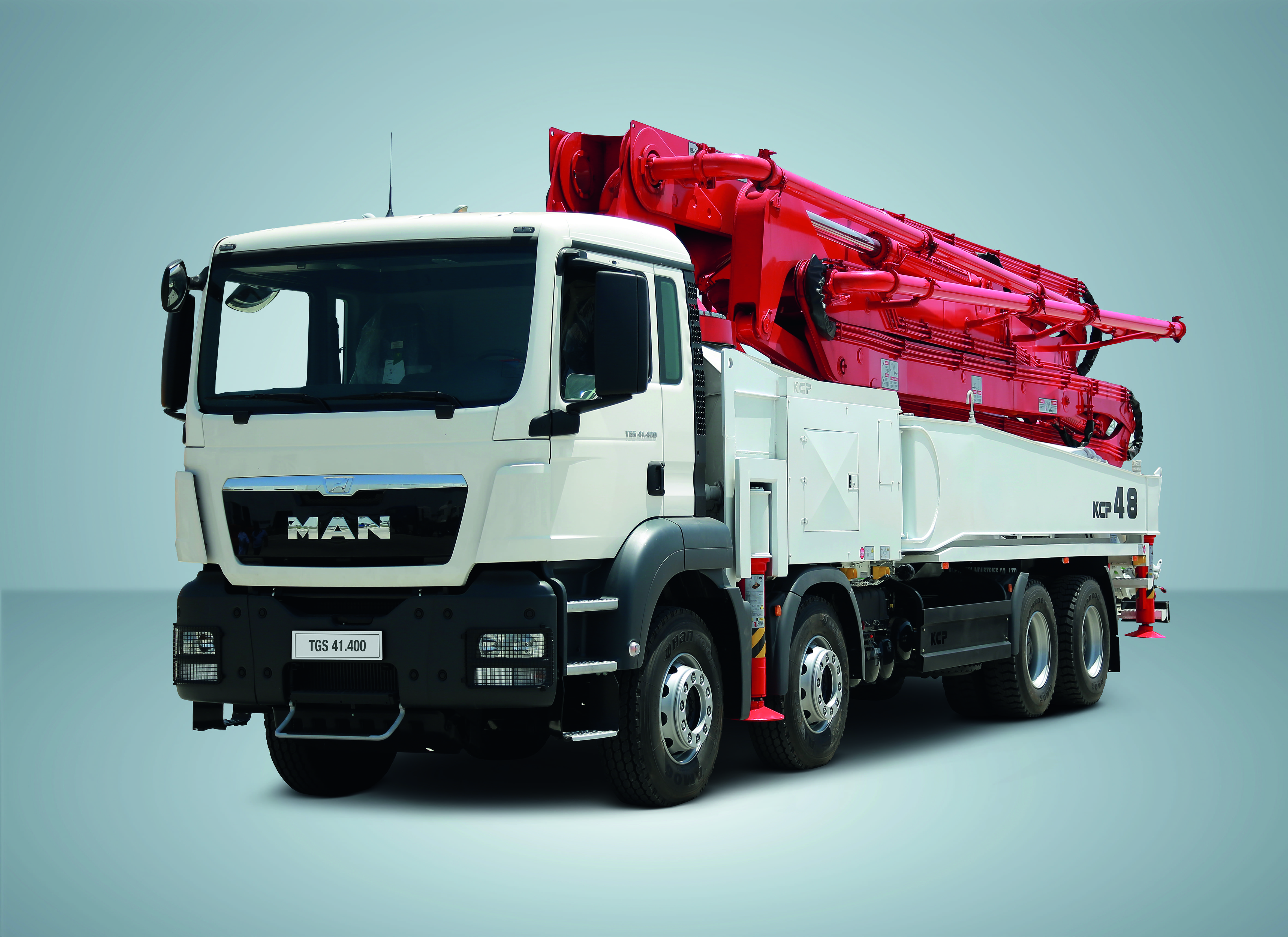 MAN TGS 41.400 8X4 BB P062 KCP48ZX170