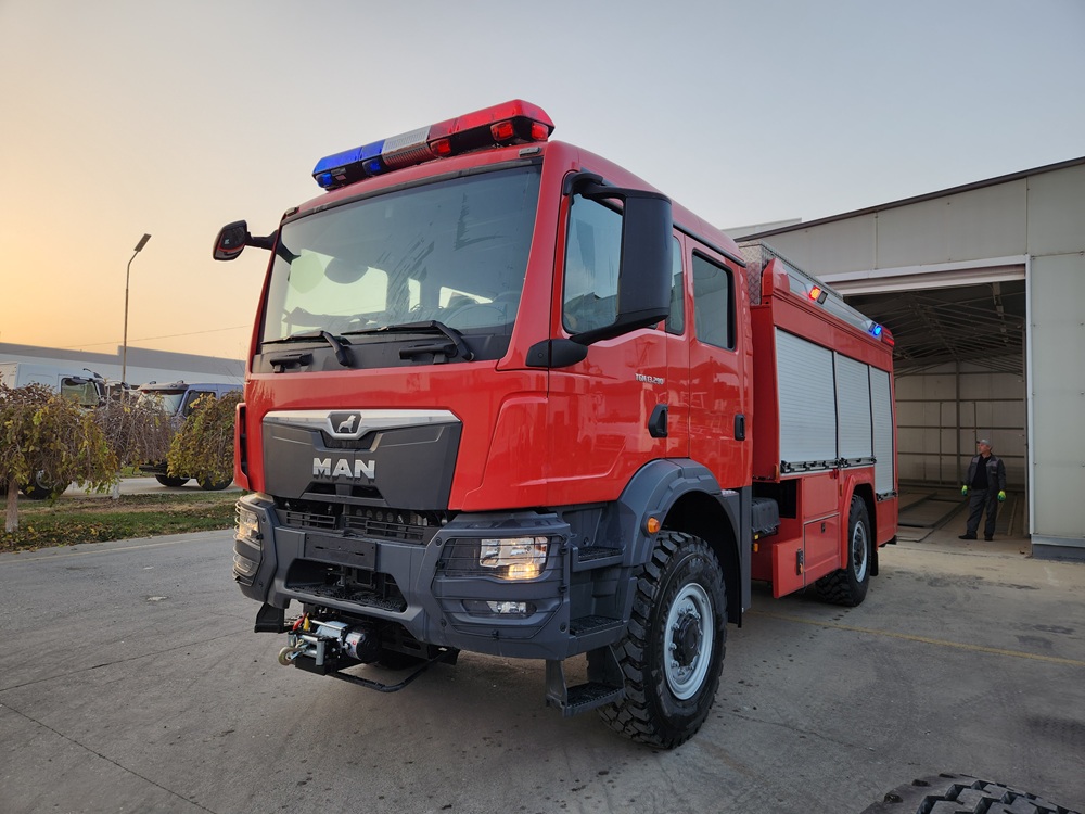 Пожарная автоцистерна MAN TGM 13.290 4x4 BB CH FP875 - 4 куб.м 